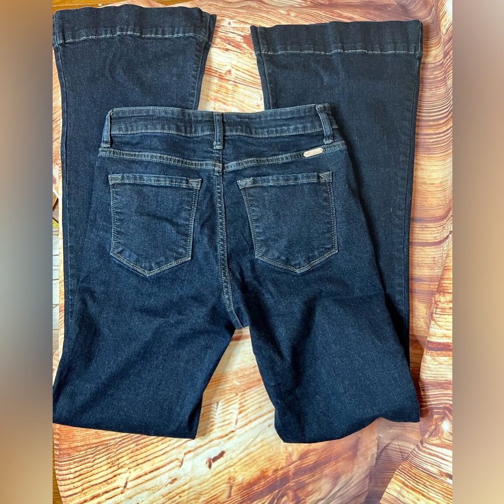 KanCan Flare Jeans High Rise Trouser Size 9/28 Long Stretchy Dark Wash
KC8411D